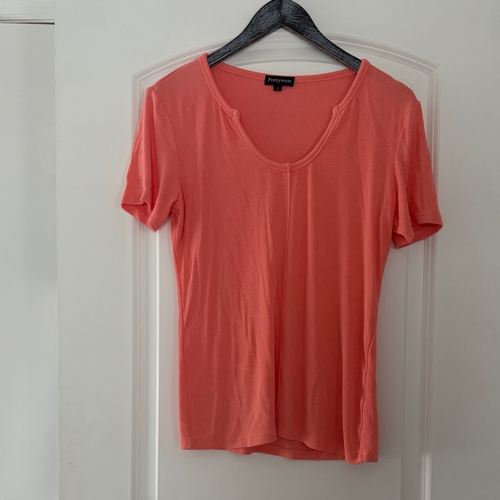 Amazon Peach Short Sleeve Top
